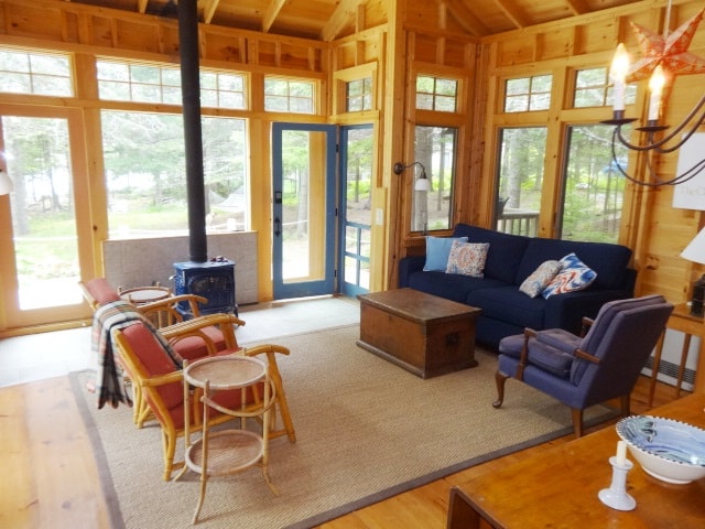 Image of Property Number 765